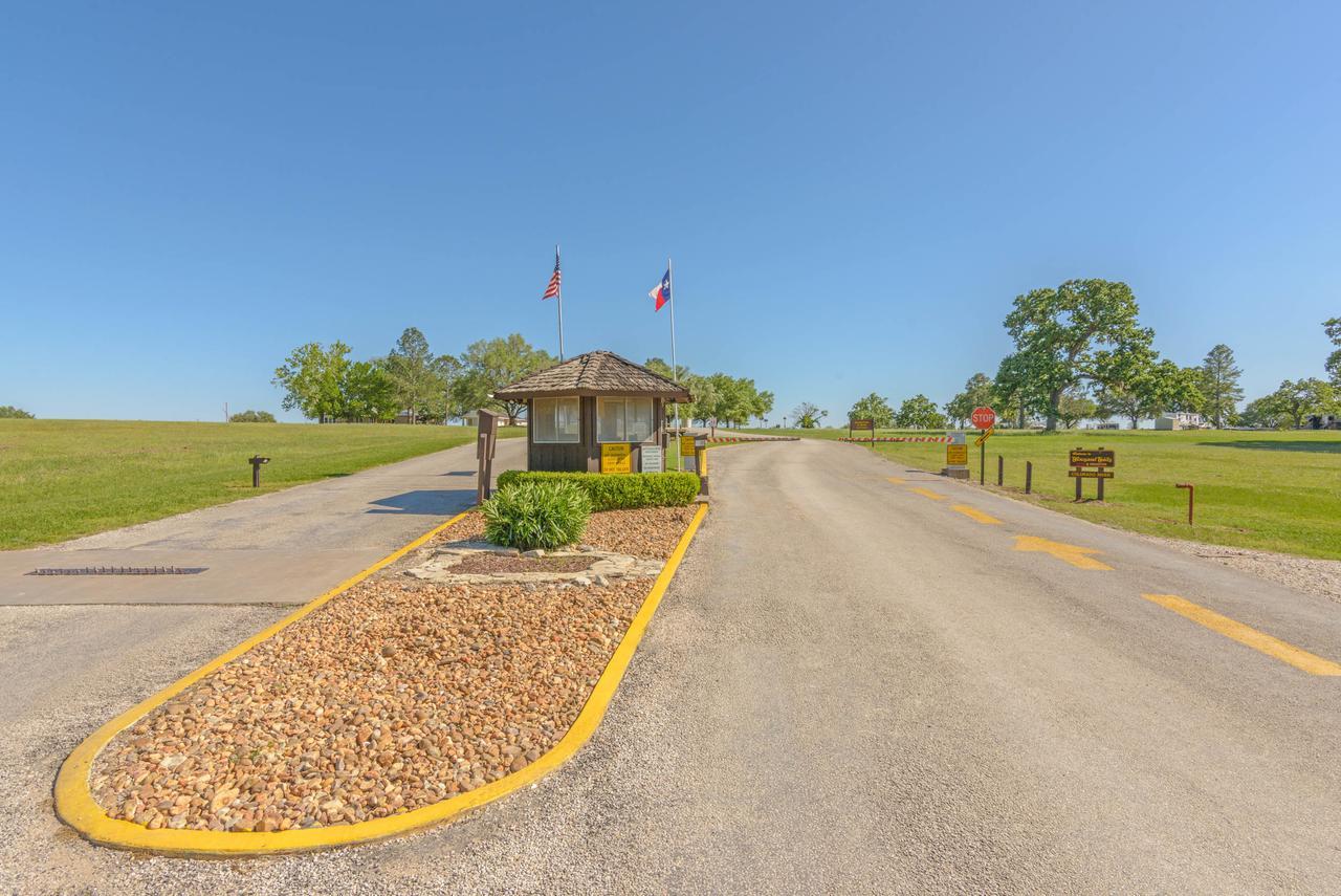 Colorado River Rv Campground Columbus Exterior photo